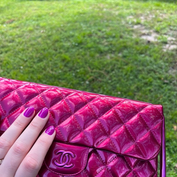 CHANEL RARE VINTAGE CLUTCH - Picture 12 of 16